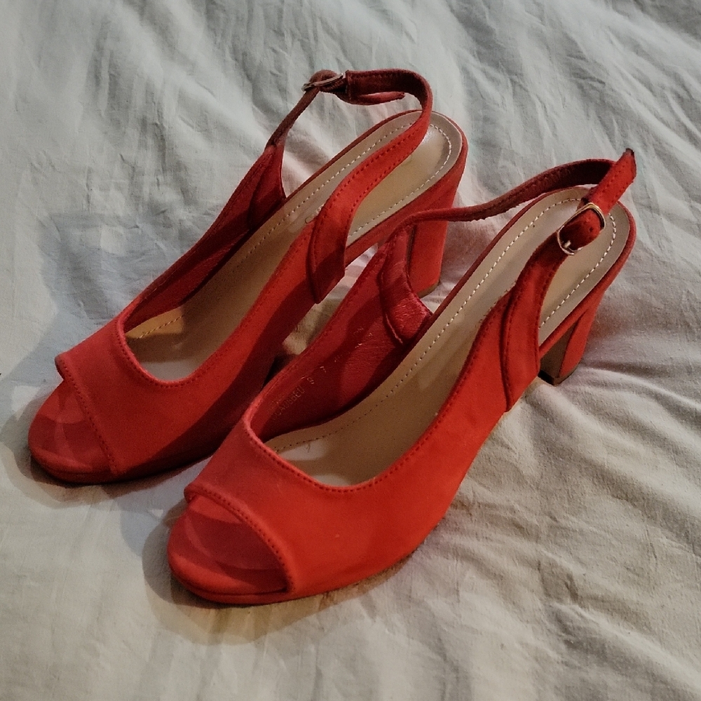 Elegant Red Peep-Toe Slingback Heels